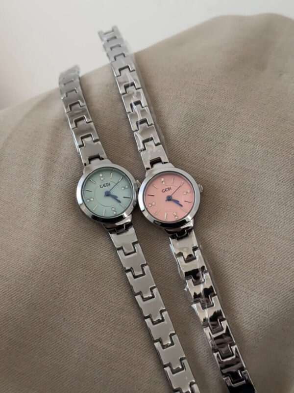 Dainty Round Face Stainless Steel Women's Watch