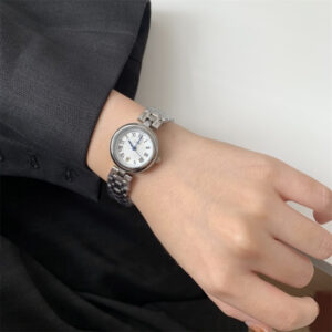 Minimalist Round Silver Band Watch