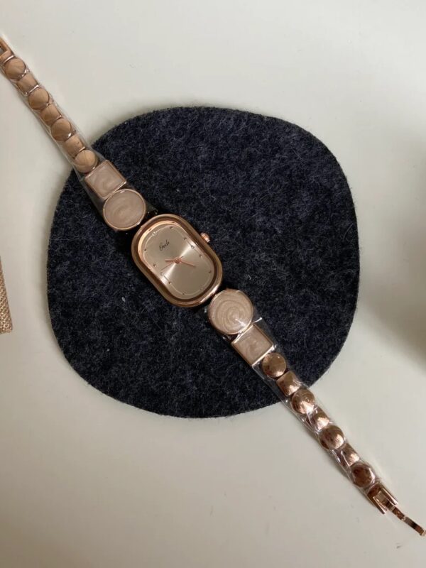 Chic Rose Gold/Blue Oval Face Gold/Silver Bracelet Watch