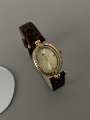 Vintage Black/Brown Oval Face Women's Watch