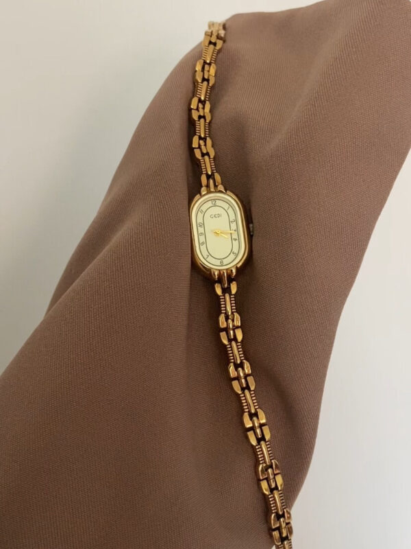 Minimalist Beige/Blue Oval Face Gold Bracelet Watch