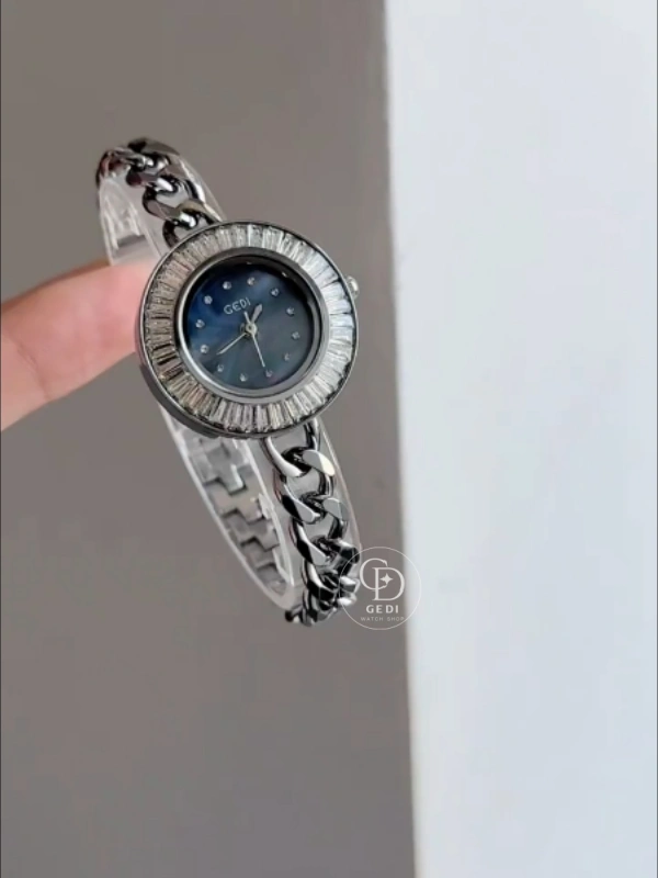 Dainty Blue Mother of Pearl Dial Watch Silver Chain Bracelet Watch for Women