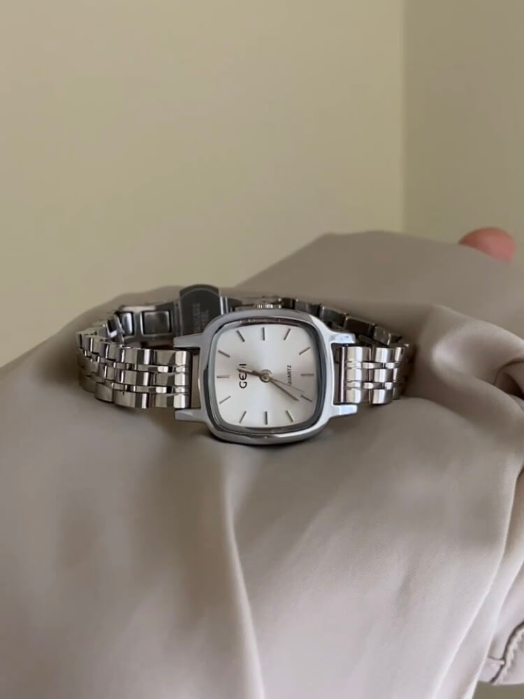 Vintage Style Green Square Face Silver Bracelet Watch