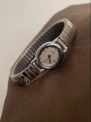 Classic Silver Oval Bracelet Watch for Women Small Face Ladies Watch for Petite Wrist