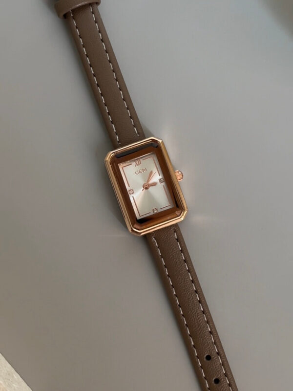Vintage Ladies Minimalist Rectangle Brown Genuine Leather Watch