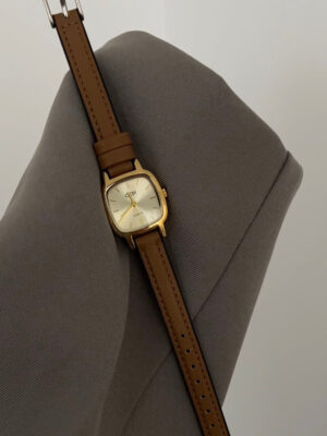 watch058-4 Classic Style Square Face Brown Leather Women's Watch