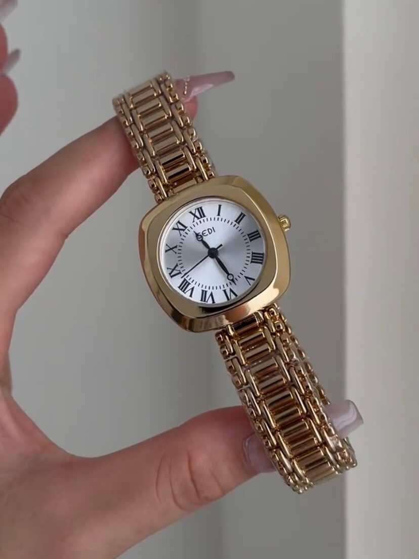 Minimalist Style Square Face Gold Bracelet Ladies Watch