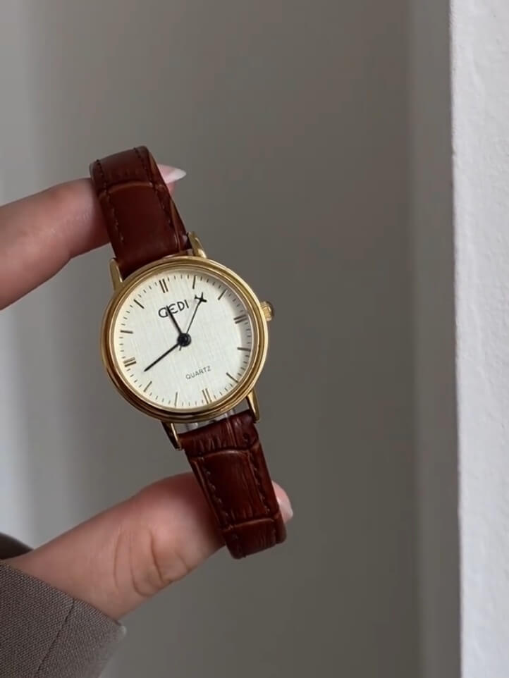 Classic Style Round Face Black/Brown Genuine Leather Watch