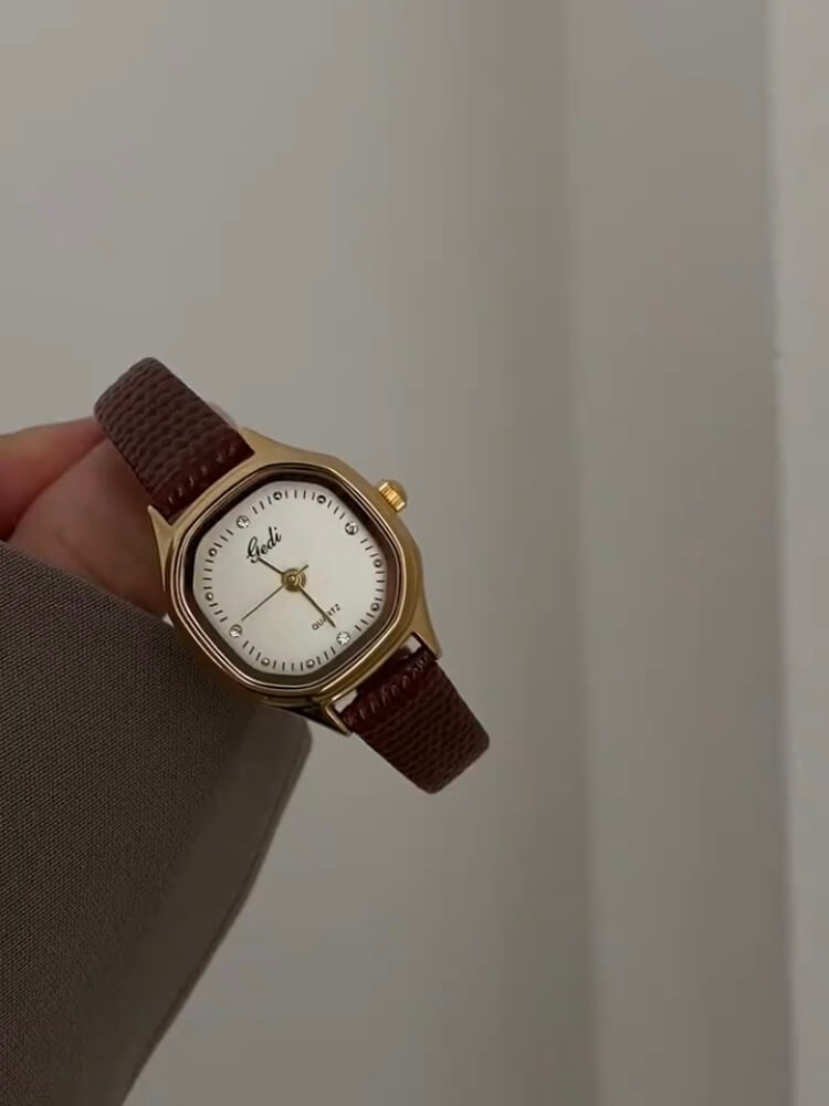 Classic Style Square Face Black/Brown Leather Women‘s Watch