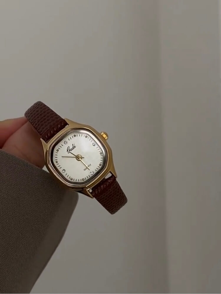 Classic Style Square Face Black/Brown Leather Women‘s Watch