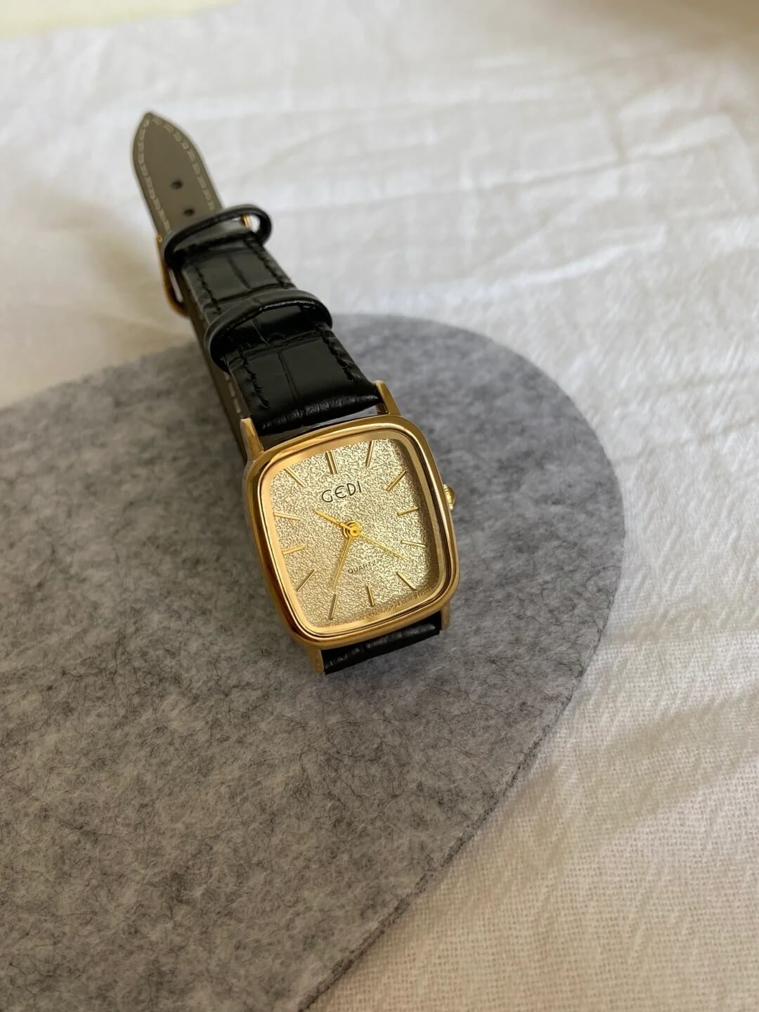 Vintage Style Gold Square Face Black/Brown Leather Watch