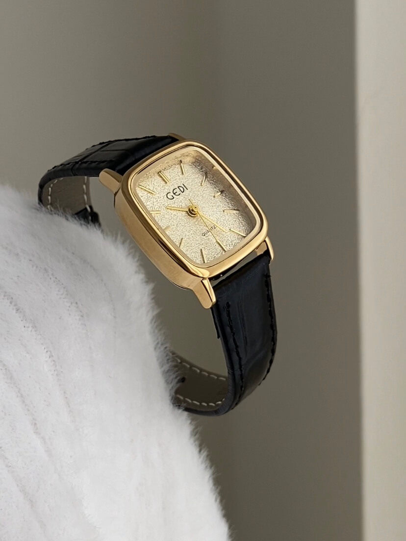 Vintage Style Gold Square Face Black/Brown Leather Watch