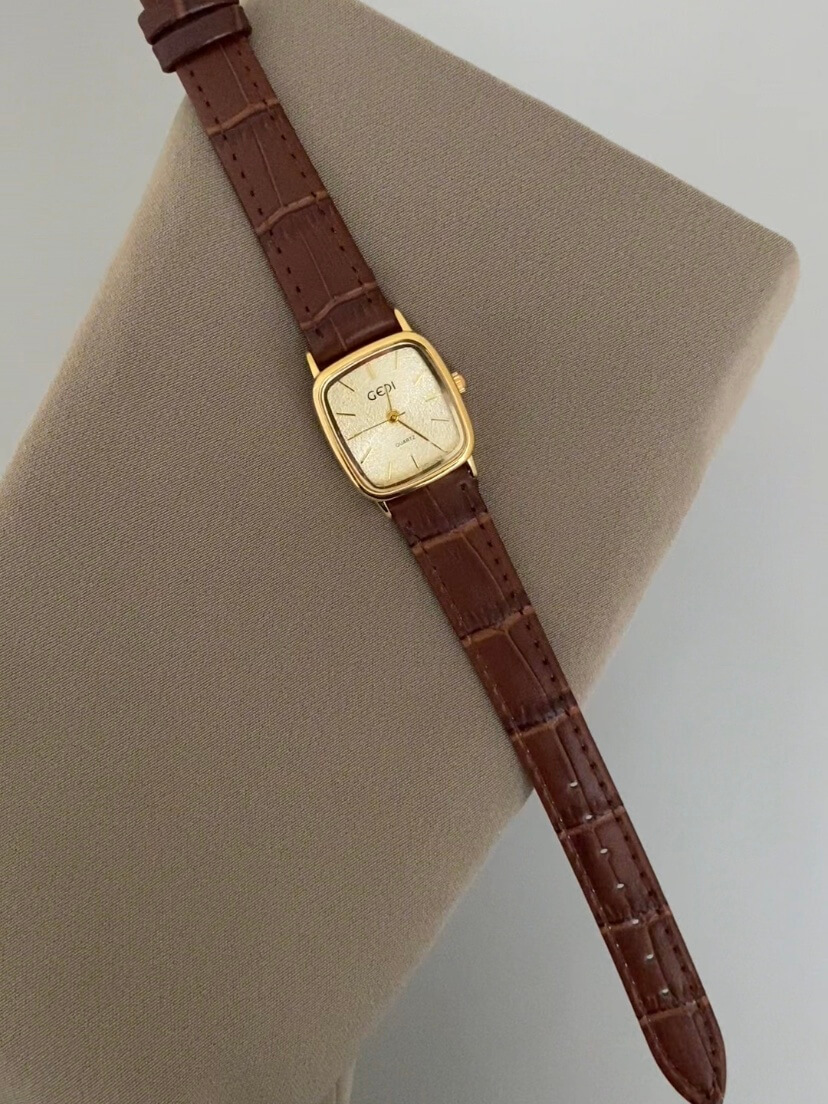 Vintage Style Gold Square Face Black/Brown Leather Watch