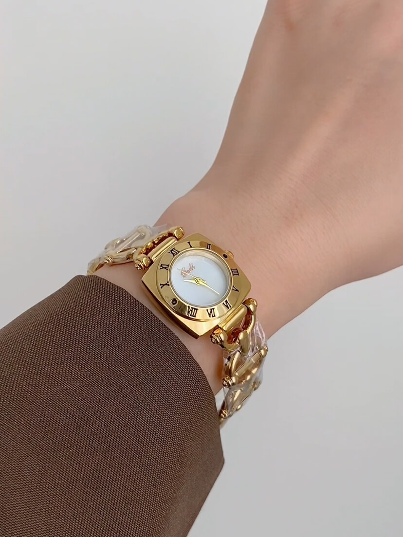 Chic Black/White Square Face Gold Bracelet Watch