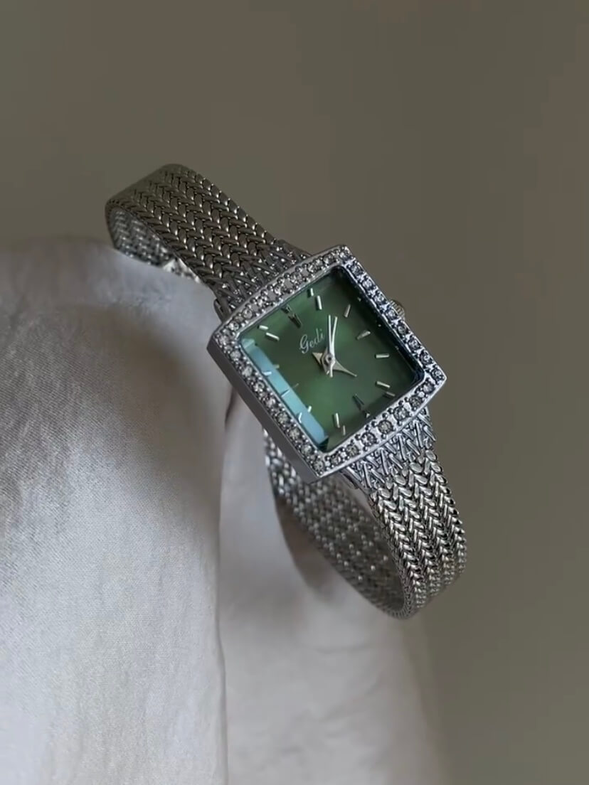 Vintage Style Emerald Green Square Face Bracelet Watch