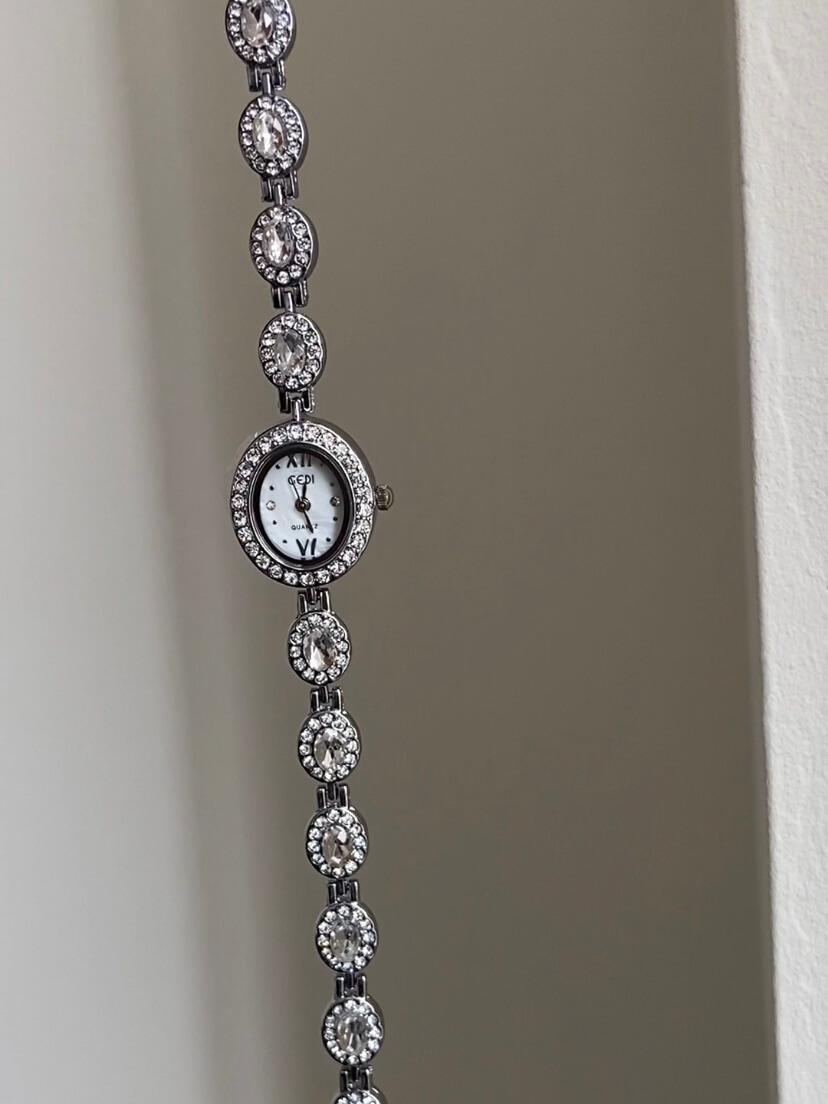 Vintage Zircon Small Oval Face Silver Bracelet Watch