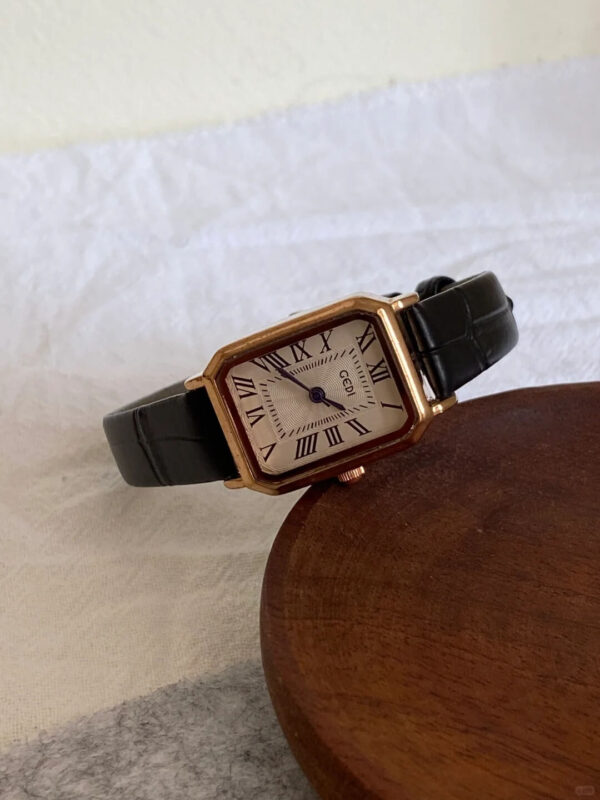 Vintage Roman Numeral Dial Brown/Black Leather Watch