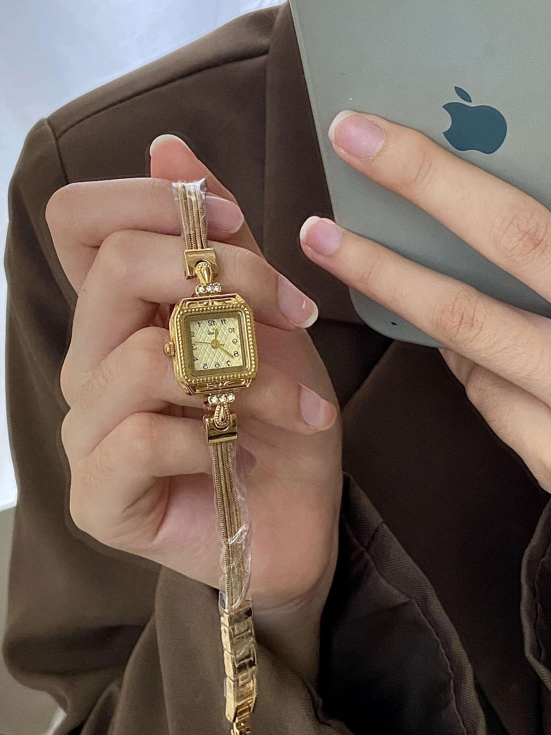 Vintage Style Small Square Face Gold Bracelet Watch