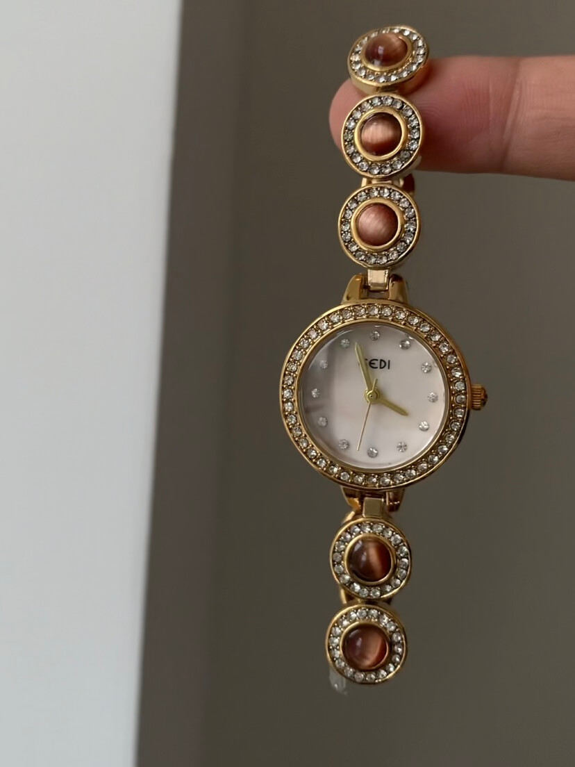 Vintage Style Natural Cat's Eye Stone Bracelet Watch