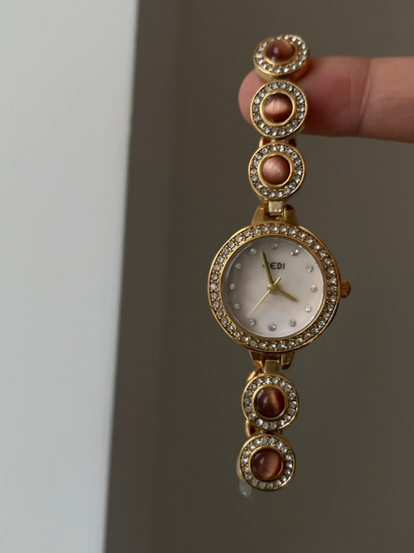 Vintage Style Natural Cat's Eye Stone Bracelet Watch