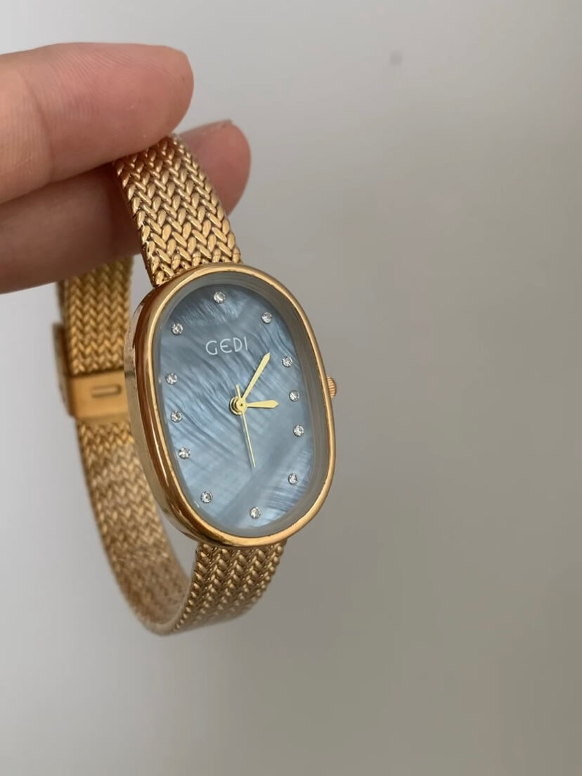 Minimalist Mother of Pearl Oval Face Bracelet Watch