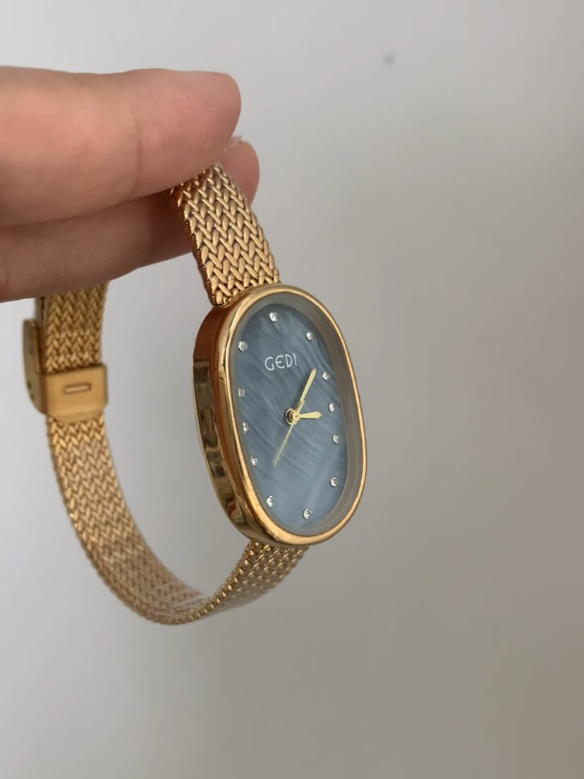 Minimalist Mother of Pearl Oval Face Bracelet Watch