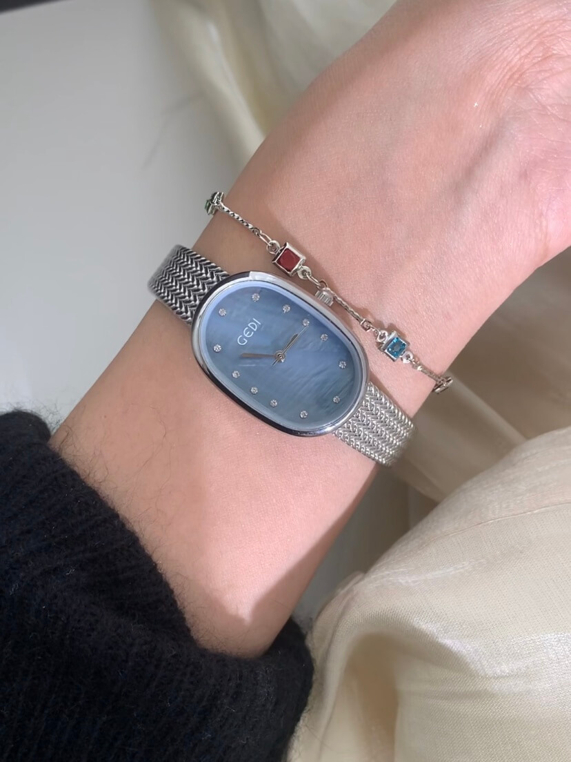 Minimalist Mother of Pearl Oval Face Bracelet Watch