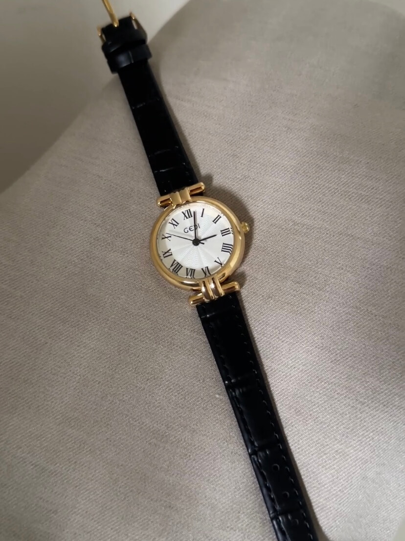 Classic Gold/Silver Round Face Balck Leather Watch