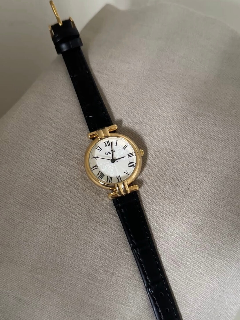 Classic Gold/Silver Round Face Balck Leather Watch