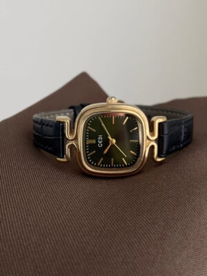 Vintage Emerald Green Square Leather Watch