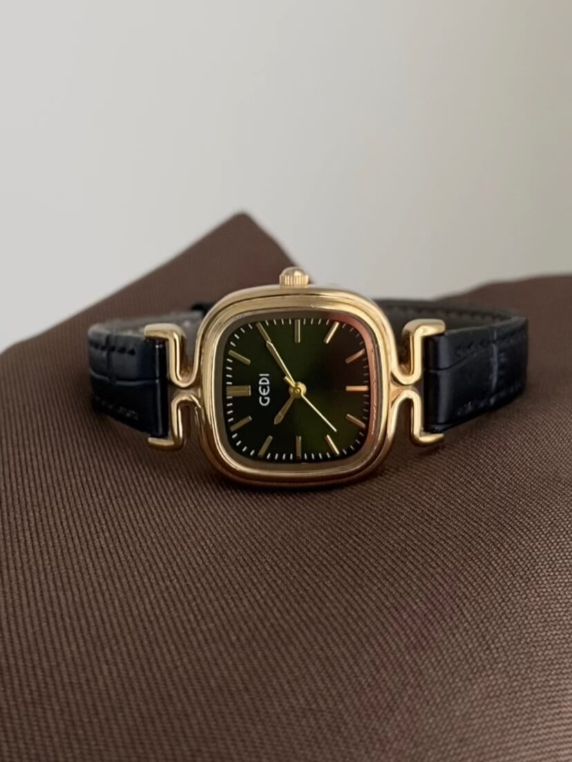 Vintage Emerald Green Square Leather Watch