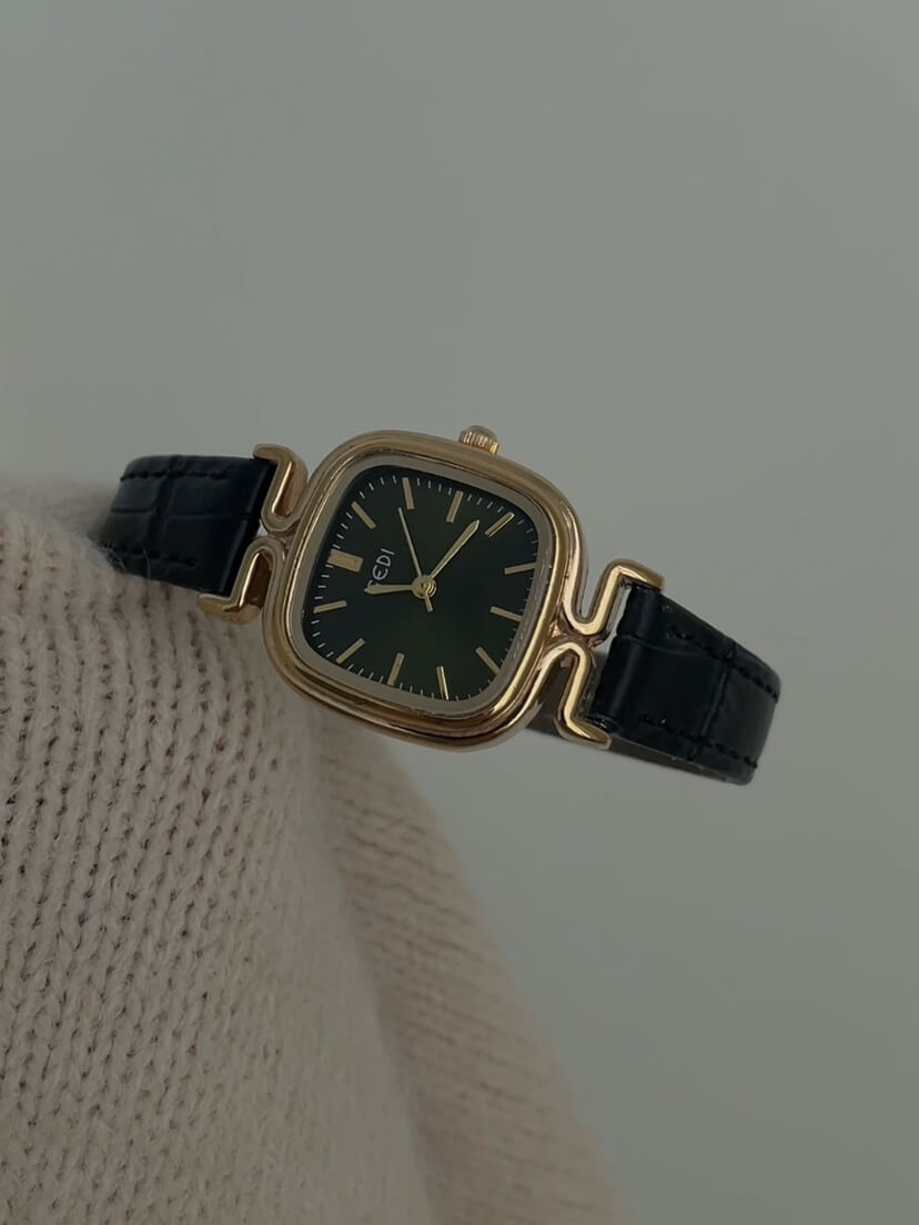 Vintage Emerald Green Square Leather Watch