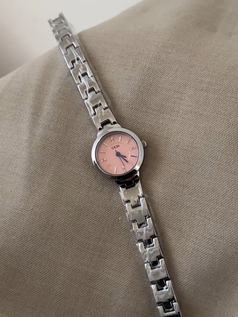 Dainty Round Face Stainless Steel Women's Watch