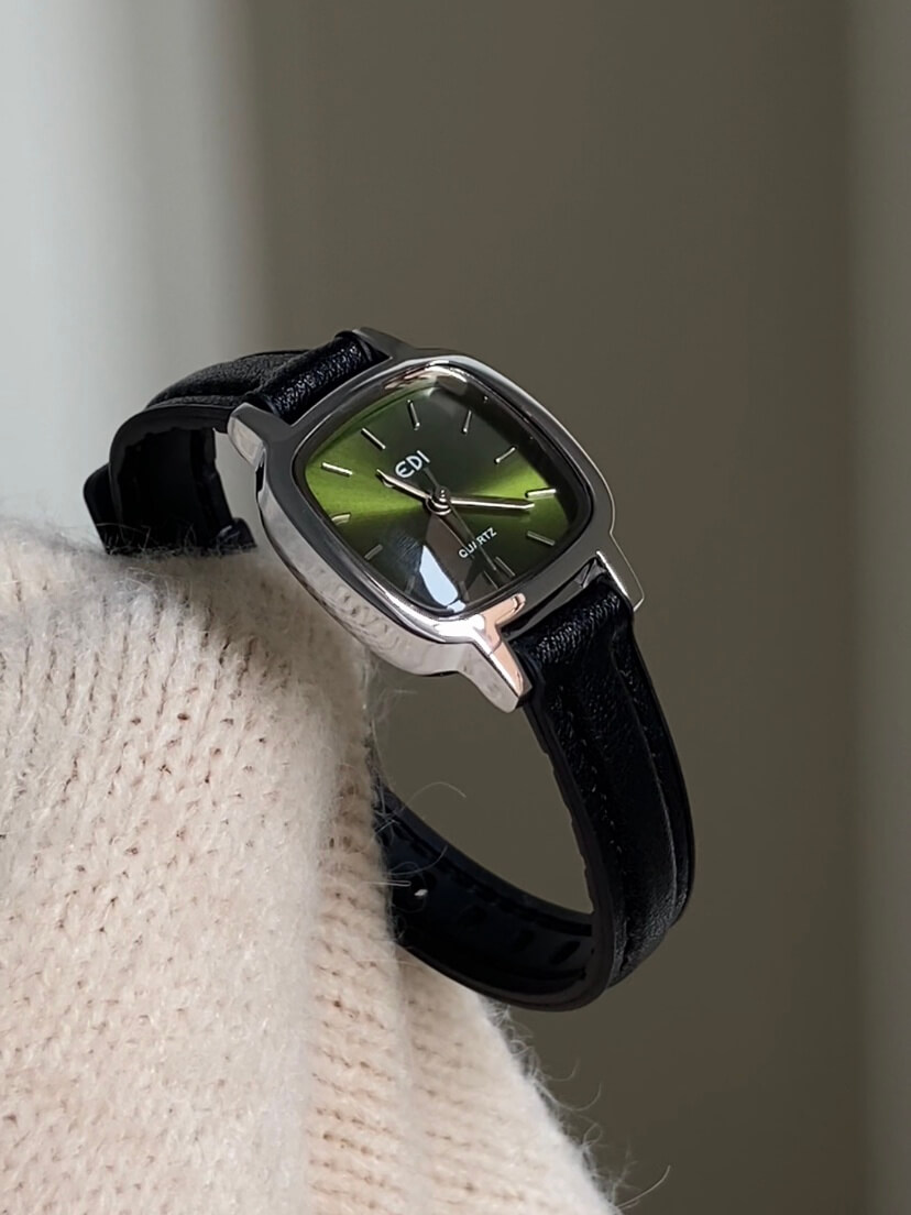 Minimalist Green/White Square Face Leather Watch