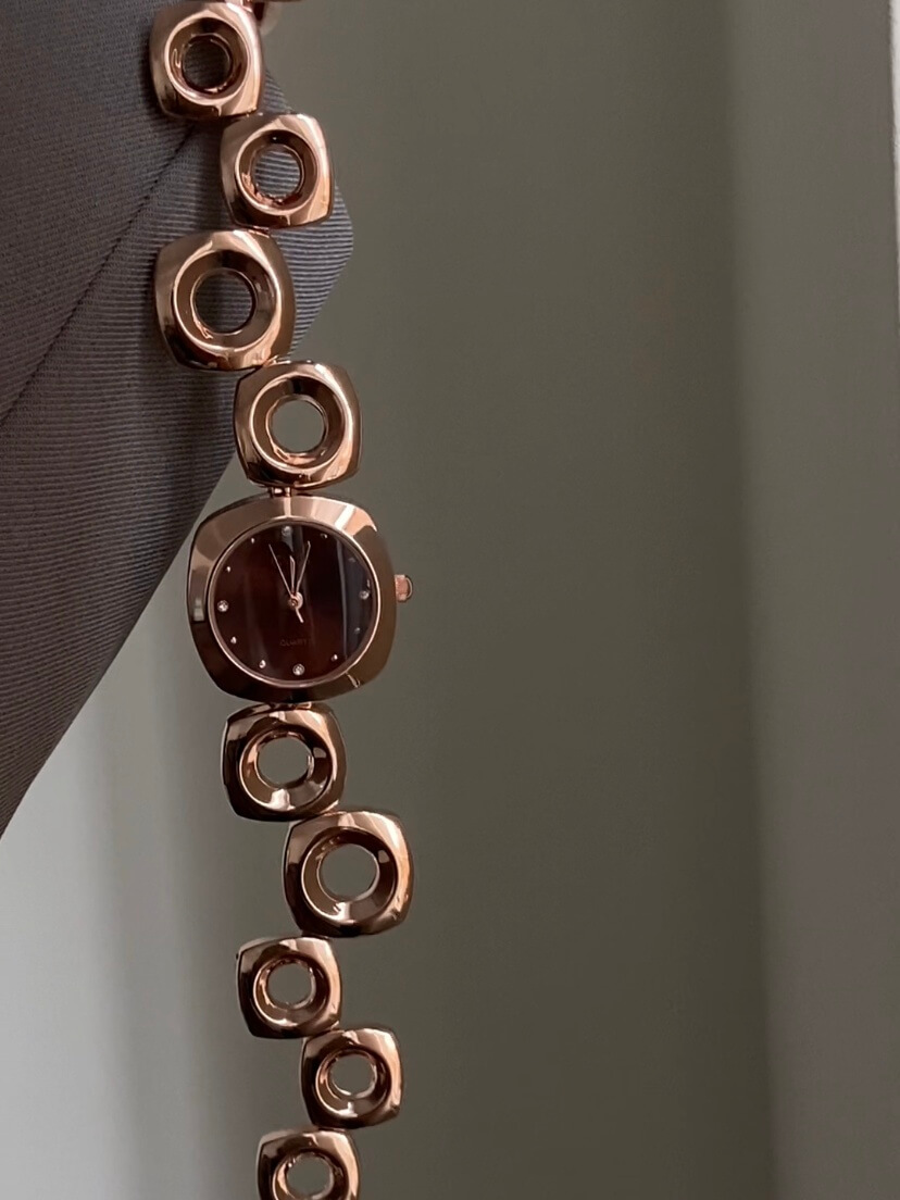 Chic Purple/White/Grey Irregular Bracelet Watch