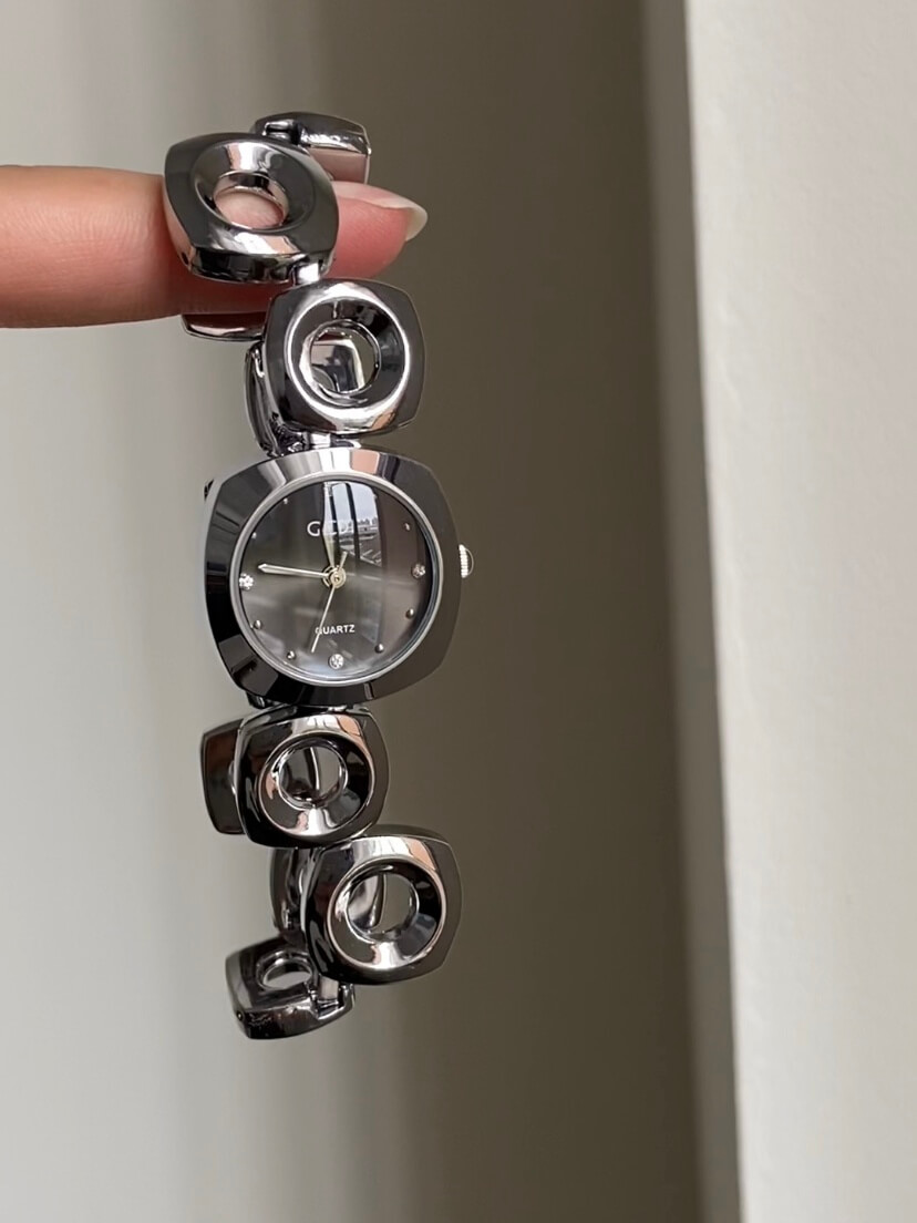 Chic Purple/White/Grey Irregular Bracelet Watch