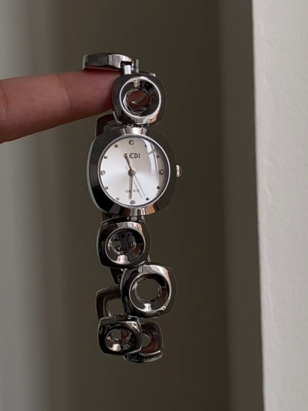 Chic Purple/White/Grey Irregular Bracelet Watch