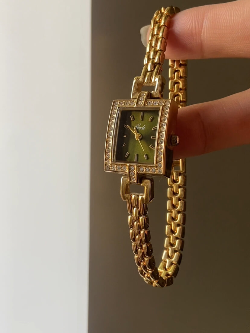 Vintage Style Emerald Green Square Face Watch for Women