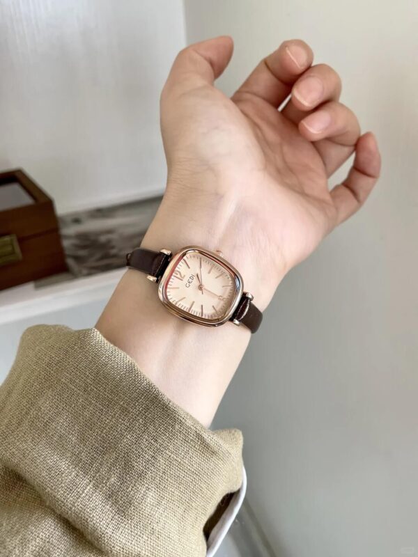 Chic Style Square Face Brown Leather Women‘s Watch