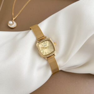 Vintage Style Golden Square Stainless Steel Watch