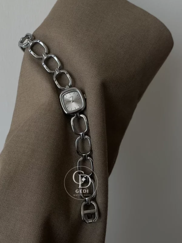 Women's Silver Watch Minimalist Wrist Watch for Women