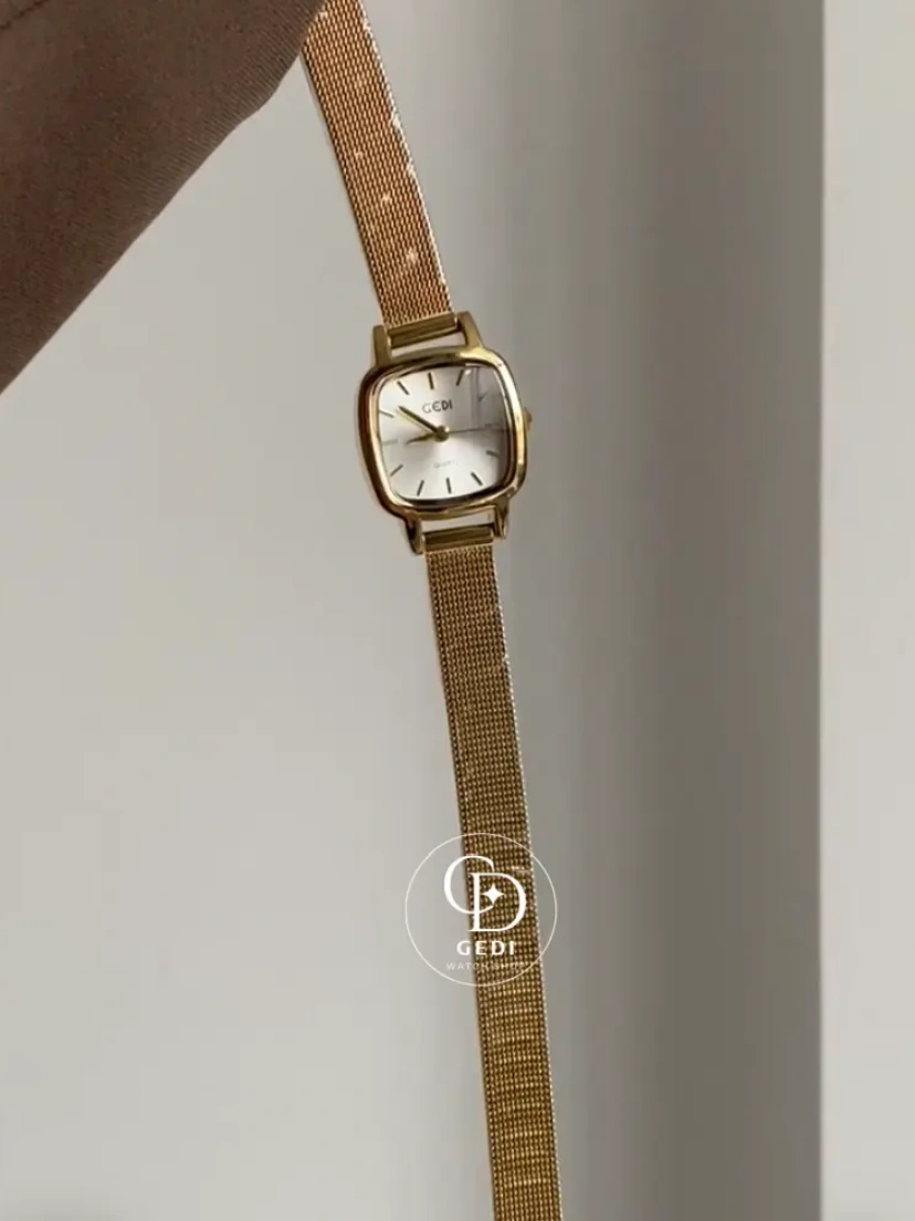Chic Gold Square Face Watch Minimalist Mesh Bracelet Watch For Women