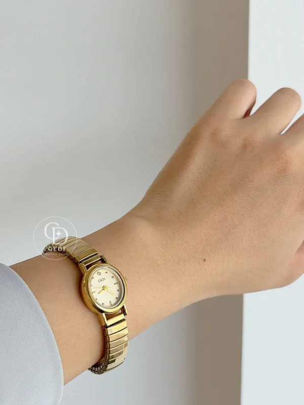 Classic Gold Oval Bracelet Watch for Women