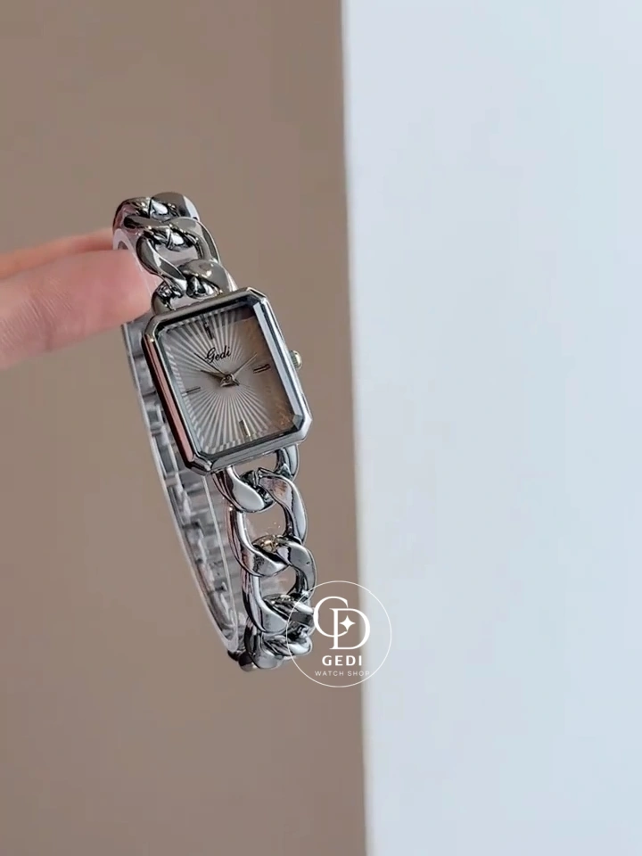 Chic Rectangular Silver Bracelet Women's Watch