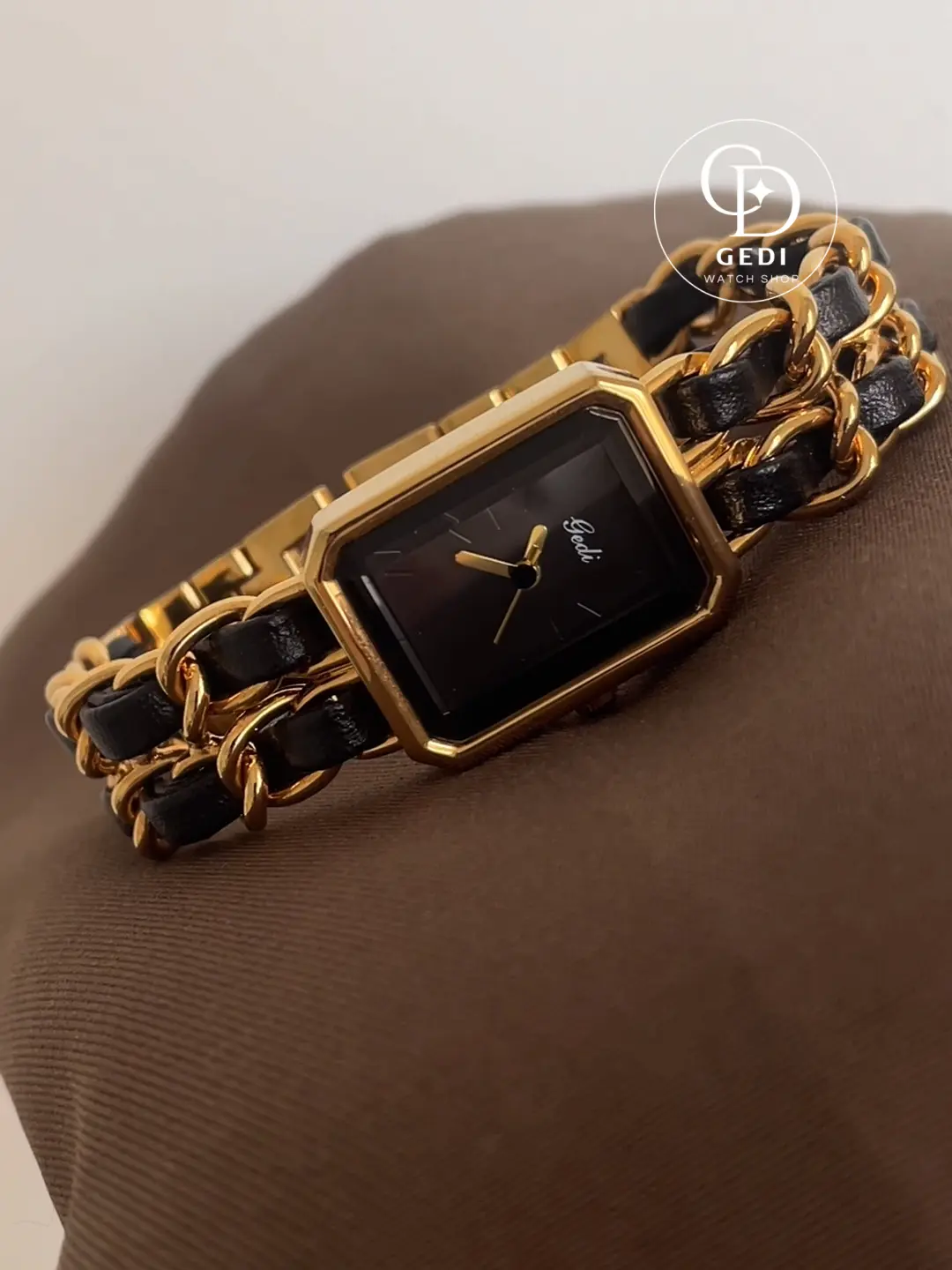 Elegant Rectangular Golden Bracelet Women's Watch