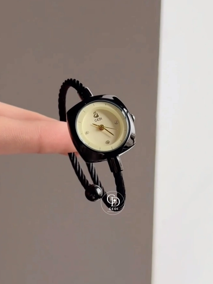 Elegant Bangle Watch with Black & Gold Strap Choices