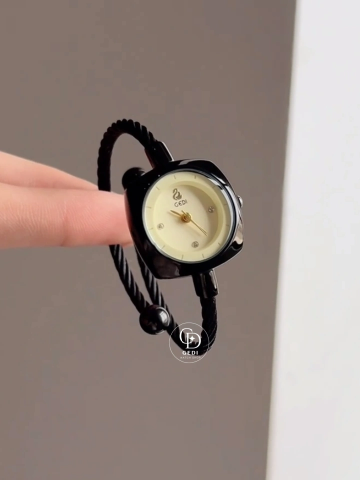 Elegant Bangle Watch with Black & Gold Strap Choices