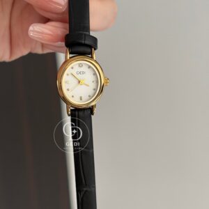 Dainty Small Oval Face Watch for Women Chic Black Leather Strap Ladies Watch
