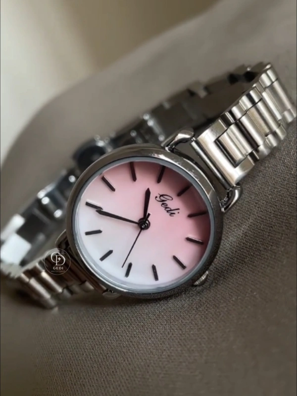 Dainty Pink Gradient Dial Watch for Women Chic Big Round Face Ladies Watch
