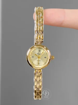 GEDI Elegant Gold Watch for Women Small Round Face Quartz Fashion Watch